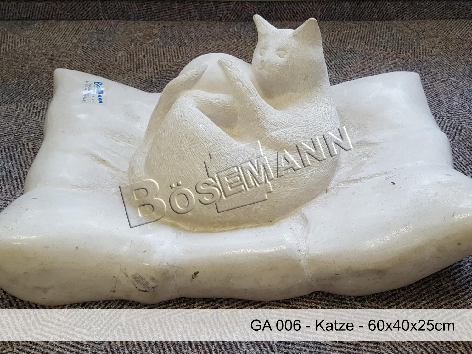 GA-006-Katze-60x40x25cm